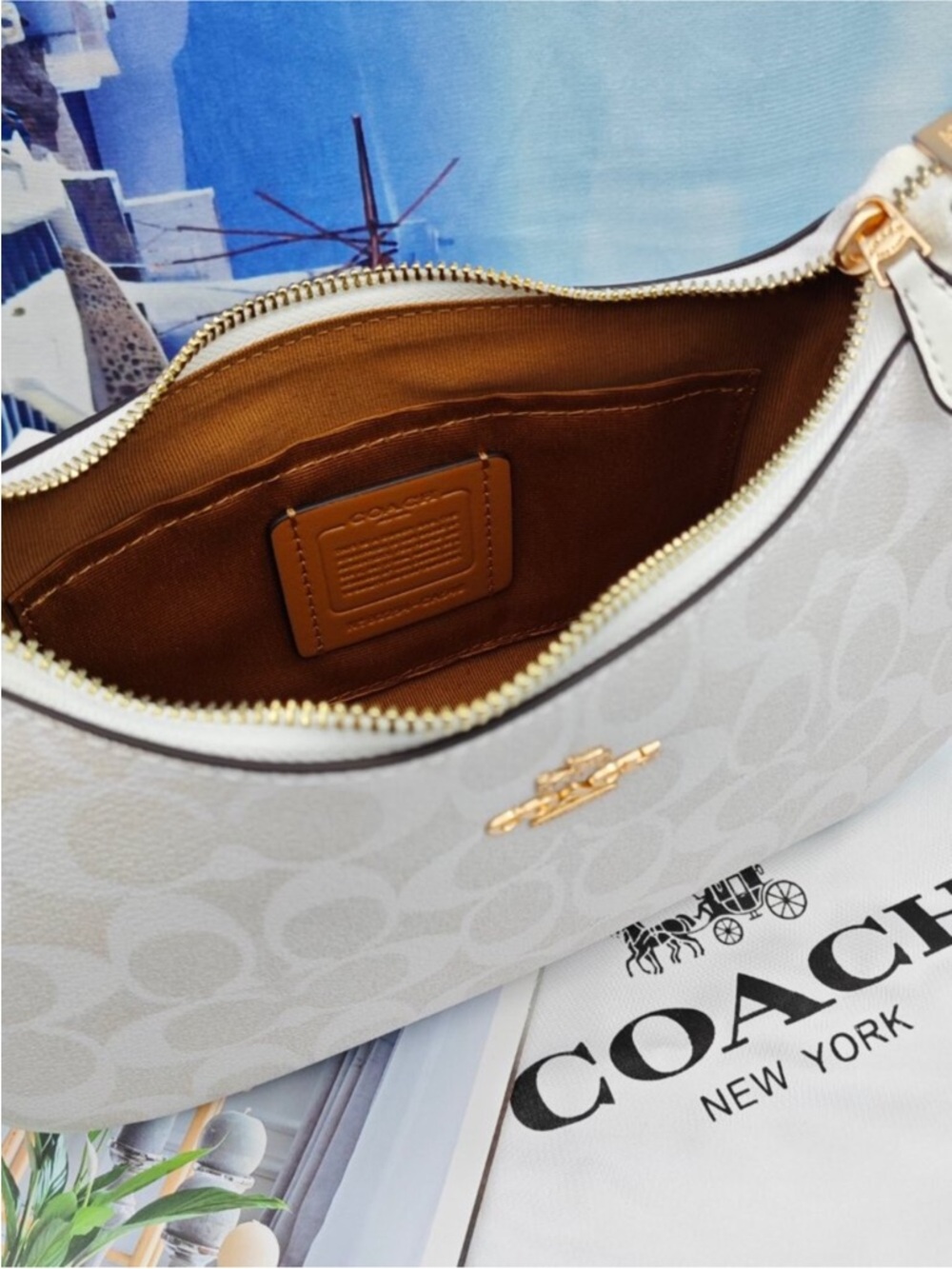 Coach crossbody/handbag - Picture 7 of 8